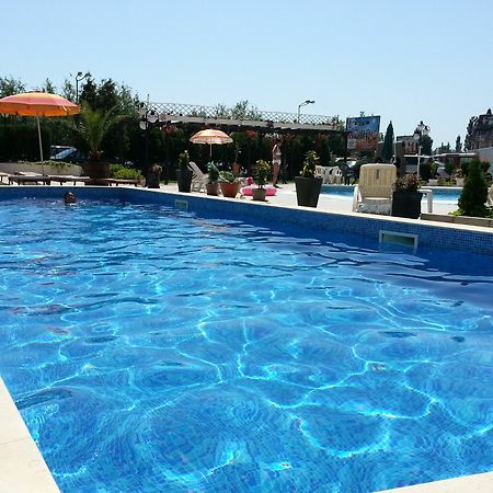 Menada Sea Regal Apartments Солнечный берег Экстерьер фото