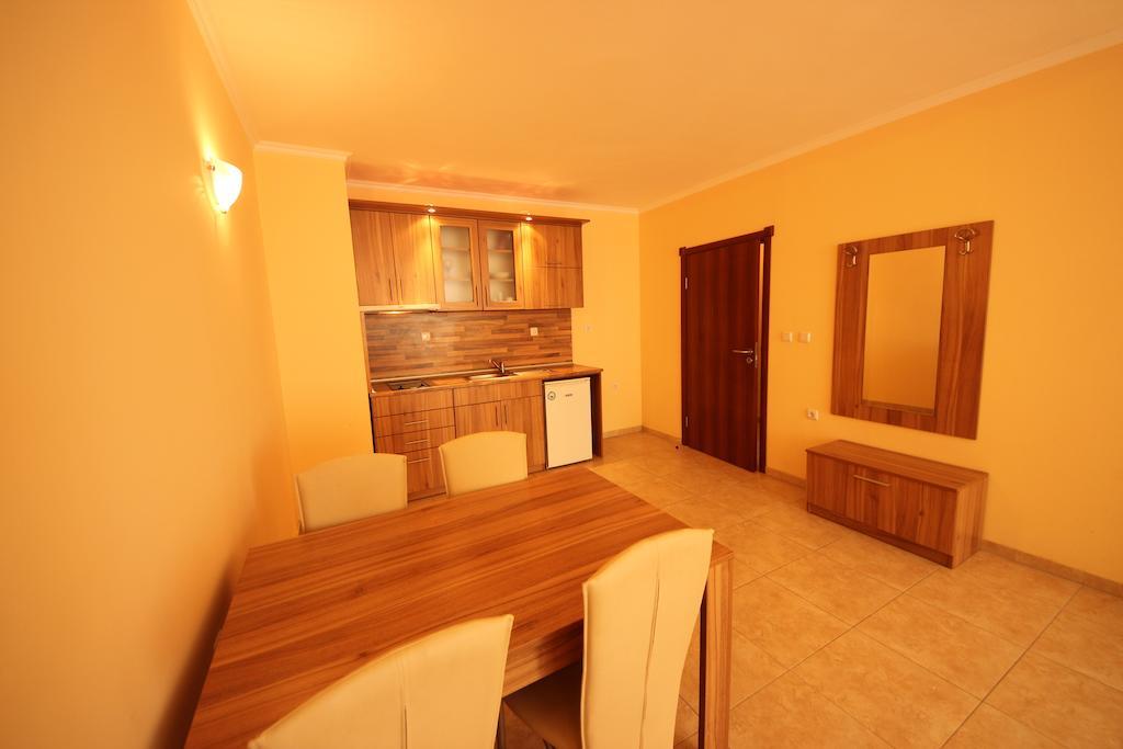 Menada Sea Regal Apartments Солнечный берег Номер фото