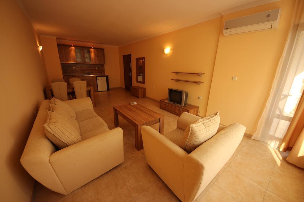 Menada Sea Regal Apartments Солнечный берег Номер фото