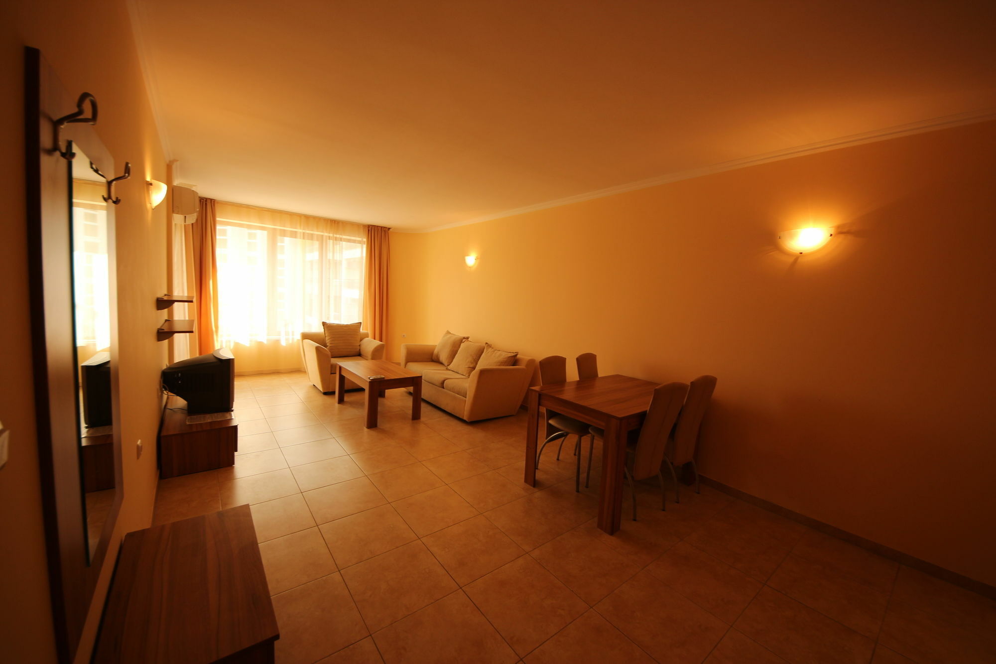 Menada Sea Regal Apartments Солнечный берег Экстерьер фото